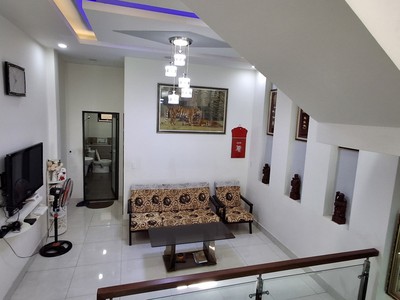  nhà đẹp 3 tầng   trung tâm hải châu   ở ngay, ô tô tới tận cửa   3