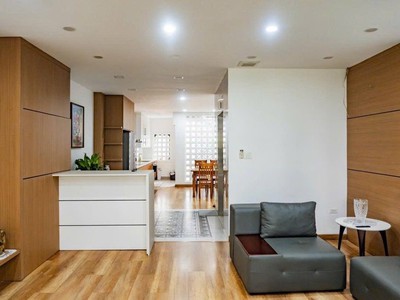 Nhà khu vĩnh phúc, ba đình   6 tầng tm, 50m2, nhà đẹp ở ngay, chỉ 10.2 tỷ 0