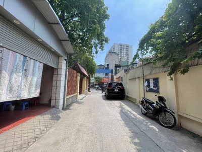Bán nhà tt ba đình   ô tô đỗ cửa, 88m , mặt tiền 6m, chỉ 15.5 tỷ 0