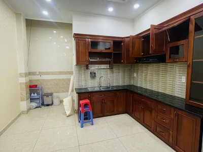 Bán nhà khu phân lô hiệp bình   hiệp bình chánh, thủ đức  vị trí đắc địa   3 bước ra chợ hiệp bình 2