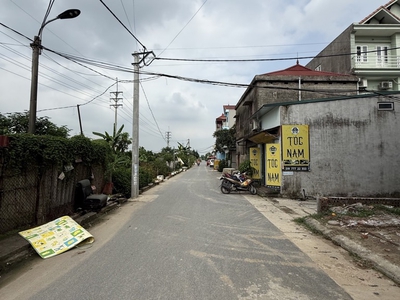 Bán đất trung thôn đông hội đông anh - hàng xóm vin cổ loa- ô tô -95m nhỉnh 11 tỷ tl 1