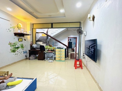 Thật không ngờ, chủ  bán nhà hxh quang trung, p8, gò vấp, 93m2, 4 tầng, chỉ 9,x tỷ 3