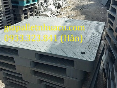 Giải pháp vệ sinh và bảo quản tối ưu: Pallet nhựa mặt kín 9