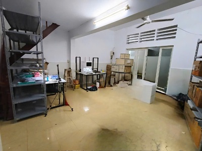 Ba tháng hai q10   65m2   ngang hơn 5m   gần mặt tiền   chỉ 8.x tỷ 3