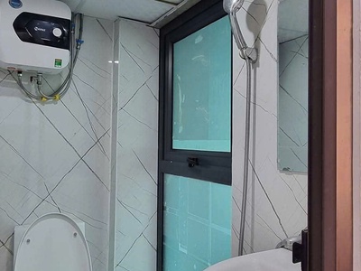 Cho thuê phòng có ban công   thang máy   ở ngay 3