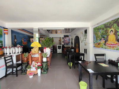 Bán nhà mặt tiền phạm như xương   liên chiểu  2 tầng   hầm, dt 100m  sổ đẹp 3pn, phòng thờ, sân 0