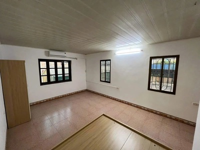 Phân lô huỳnh thúc kháng, đống đa, 52m2 x 5t, gần oto tránh, 14 tỷ. 2