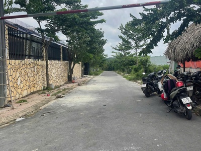  bán gấp đất mặt tiền siêu đẹp   quảng tiến, bình minh   giá chỉ 3.xx tỷ 3