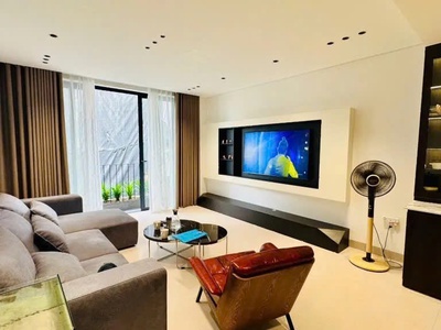 Nhà mới -full nội thất 6 tầng ô tô vào nhà phố ngọc thụy-long biên 73m2 x 16.4 tỷ. 4