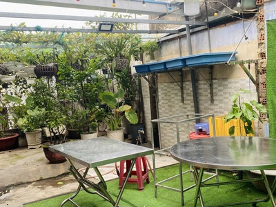  nhà mặt tiền dũng sĩ thanh khê   kinh doanh tốt        dt: 209m , nhà 3 tầng        vị trí cực 2
