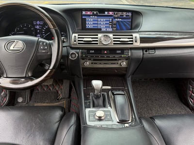 Bán Lexus LS460L, sản xuất 2014. Xe đi ít cực mới. 8