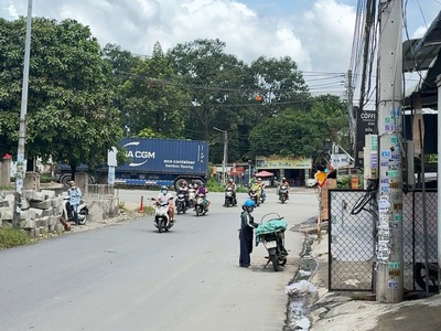 Bán Nhà 2 Mặt Tiền KD Đường Thanh Niên Tân Đông Hiệp HCM 0