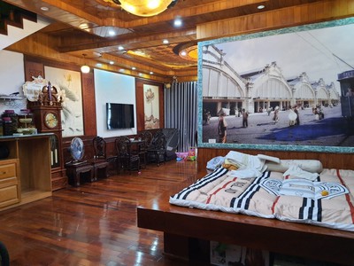 Bán Gấp Phố Hàng Giấy - Vị Trí Vàng , 160m , 6 Tầng, Thang Máy, Giá 137 Tỷ 1