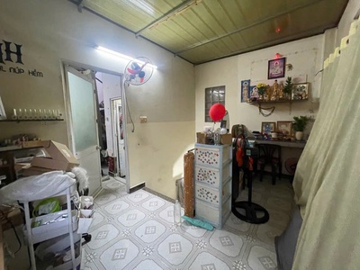 Chỉ hơn 3 tỷ nhà chính chủ lâu năm 2 tầng BTCT 30m2 Lê Quang Định P5 Bình Thạnh 2