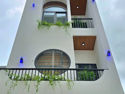 Nhà Đẹp - Gía Tốt - Vị Trí Đẹp 0