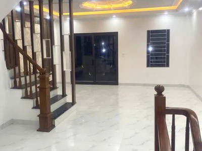 Bán nhà Tứ Hiệp 38m2 x 5 tầng, giá 7.5 tỷ 1