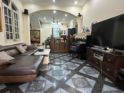 Bán nhà mặt phố Quang Trung, SĐCC 50m2, mặt tiền 5m 0