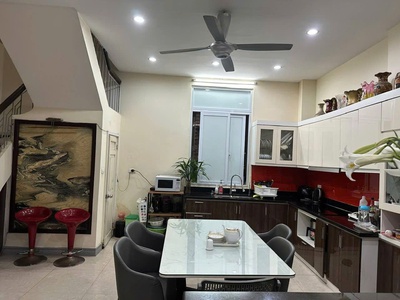 Bán nhà mặt phố Quang Trung, SĐCC 50m2, mặt tiền 5m 1