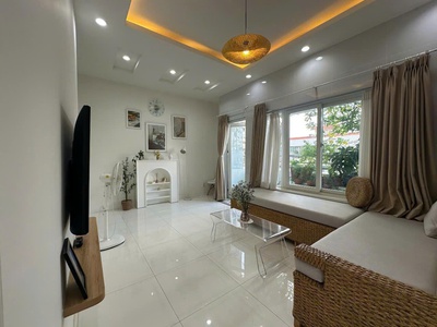 Chính chủ bán căn hộ góc 74m2, view đẹp 0