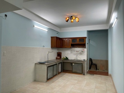 Nhà riêng 50m2 4 ngủ 5WC hướng Tây, Trần Xuân Soạn, Q7, HCM 0