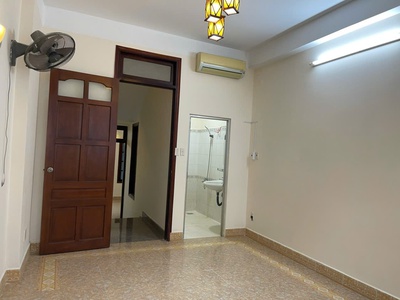 Nhà riêng 50m2 4 ngủ 5WC hướng Tây, Trần Xuân Soạn, Q7, HCM 9
