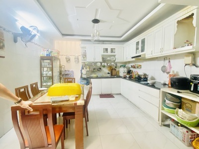 Rẻ đẹp khu vực, hẻm nhựa khu phân lô, 71m2, 4 tầng, chỉ hơn 7 đồng. 2