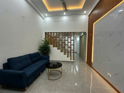 Trung tâm mỹ đình- cách sân vận động 500m - nhà đẹp long lanh- giá chỉ nhỉnh 6 tỷ 0