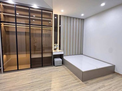 Lò đúc, nguyễn cao, nhà đẹp ở ngay, ngõ thông, gần ô tô, nhỉnh 6 tỷ 2