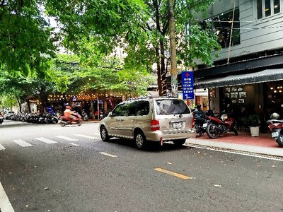 Mặt tiền kinh doanh lê bôi   ngang khủng 9m   sổ vuông vức   141m    chỉ 23.5 tỷ 2