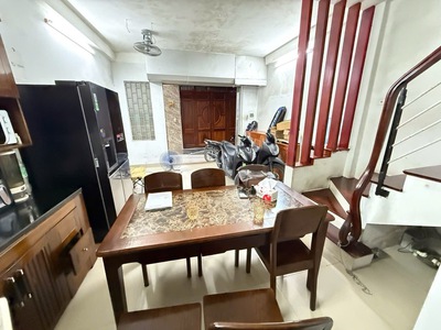 Bán nhà yên hoà, cầu giấy, ngõ nông, 32m2, 6 tầng, mt 4.2m, chỉ 8.4 tỷ 1