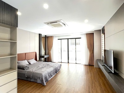 Bán căn nhà 6 tầng ngọc thụy   thang máy   2 mặt ngõ 2