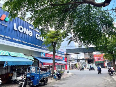 Chủ bán gấp để đi nước ngoài, giảm giá đậm sâu chỉnh nhỉnh 6 tỷ đã có nhà diện tích to, hẻm xe hơi 0
