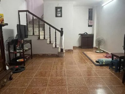 Phố hào nam 26m2 5 tầng 6.5 tỷ đống đa hà nội 3