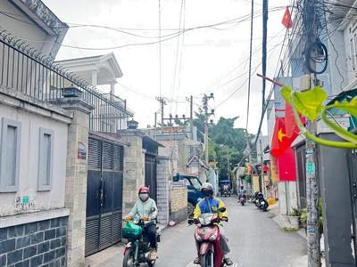 Hẻm xe hơi thông   đường số 8, phường tăng b   82m    chỉ hơn 6 tỷ 1