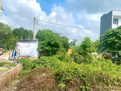 Phương chuyên bán nhà giá rẻ quận 9 1