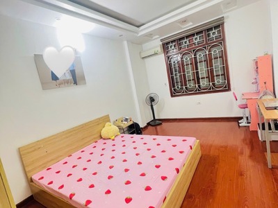 Đẹp nhất phân khúc   ngõ hồ xanh mát   cây xanh   hiếm nhà bán    sổ vuông   phân lô   gần hồ 2