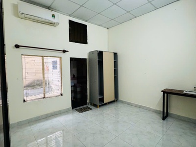 Bán nhà chính chủ    quận bình thạnh giá chỉ 5,5 tỷ nhà 1 trệt 1 gác 2