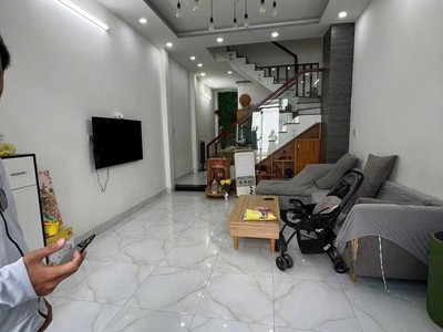 Bán nhà hẻm 14 trần mai ninh, phường 12, tân bình  5,2 33  khu bàu cát 0