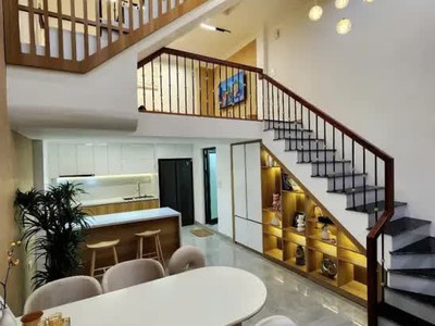 Siêu phẫm lô góc 5 tầng fun nội thất gần phố bạch mai tt hai bà trưng 0