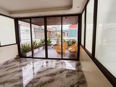 Bán nhà riêng nội thất đẹp ngõ ngọc lâm 59/63m2 x 5 tầng,11.95 tỷ long biên. 1