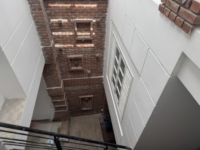 Nhà kiệt ô tô 5.5m cách mạng tháng 8, 76m2, ngang 5.5m, 2.5 tầng cứng, nhỉnh 4 tỷ 3