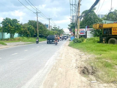 Phương chuyên bán nhà giá rẻ quận 9 0