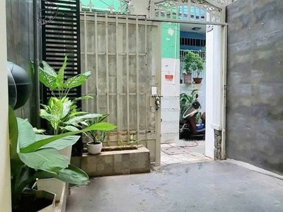 Nhà đẹp quận 10, hẻm 3m ngô gia tự - 39m2 - 3 tầng chỉ hơn 5 tỷ một ít 0