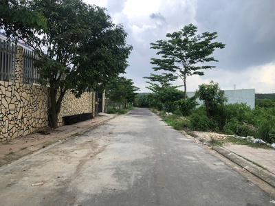  mua ngay lô đất trung tâm bình minh   8,3 triệu/m , sát bên trường quốc tế trịnh hoài đức 1