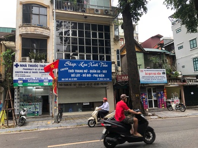 Cho thuê cửa hàng mặt phố lò đúc  đối diện chung cư kinh đô 93-lò đúc . 2