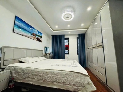 Bán nhà lạc long quân   50m    6 tầng   mặt tiền 4.1m   ngõ ô tô tránh - lô góc - giá 12 tỷ 2