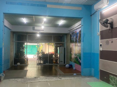 Cần sang nhượng mặt bằng đẹp - 184 bùi xuân phái, trần hưng đạo, tp quy nhơn, bình định 0