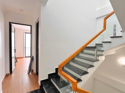 Bán nhà 4 tầng mới xây   văn cao phố tây   sân cổng rộng   nhà đẹp độc lập   giá tốt đầu tư 3