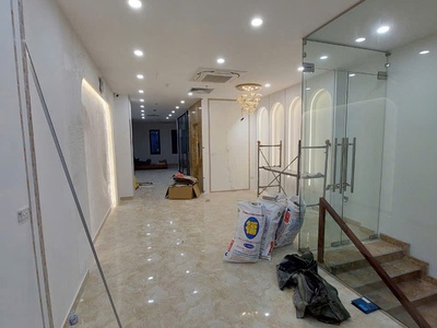 Mình cần cho thuê mặt bằng tầng 1 đẹp tại phố ling lang - ba đình 1