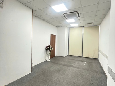 Cho thuê văn phòng tại tầng 3 tòa nhà t-tnr goldsilk complex   430 vạn phúc, hà đông 2